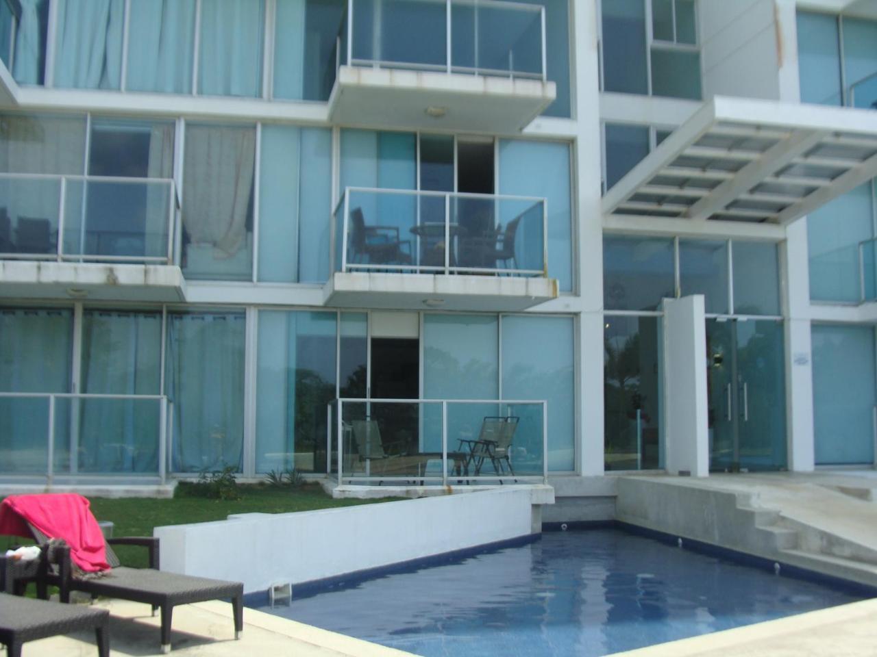 Apartamento En Balabeach Maria Chiquita In Front Of The Beach 2Hab Colon Buitenkant foto