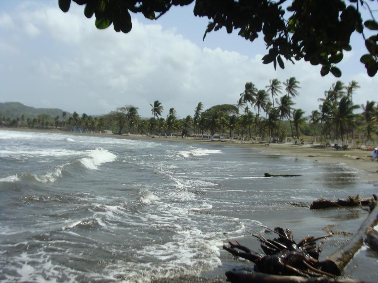 Apartamento En Balabeach Maria Chiquita In Front Of The Beach 2Hab Colon Buitenkant foto